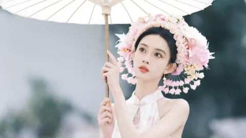 女子隆鼻玻尿酸鼻孔流出